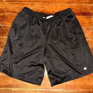 Men’s Medium Champion Black Basketball Shorts